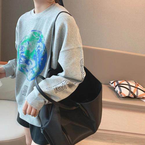 现货，爆地球卫衣，女装卫衣/绒衫，青迈国际