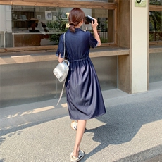 2025夏季新款时髦设计感牛仔连衣裙女复古通勤风短袖单排扣连衣裙，女装连衣裙，1D103