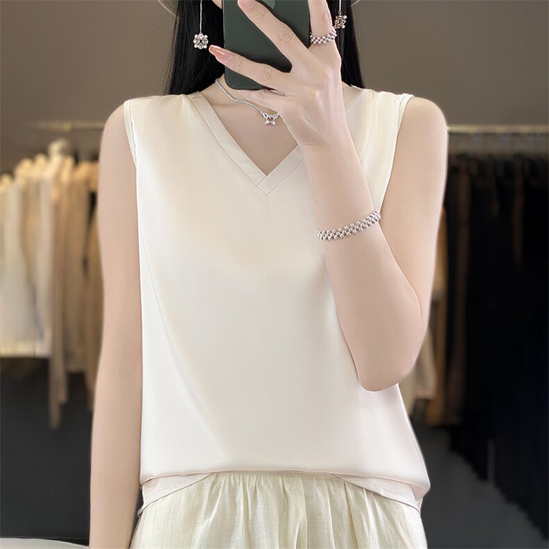 显瘦V领外穿吊带背心女内搭打底短款上衣2024年夏季,女装背心吊带,绒宛羊绒