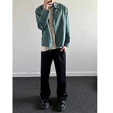 黑色