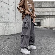 灰色