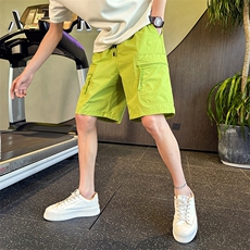 绿色