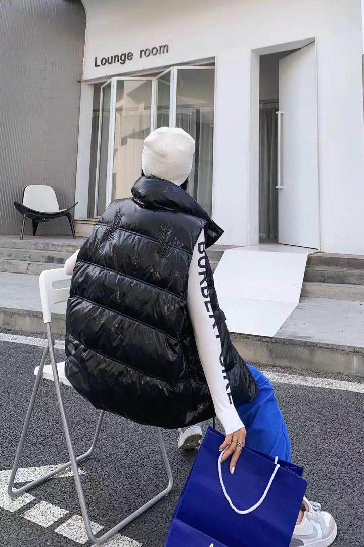 爱美欧现货双领羽绒马甲，女装马甲，爱美欧