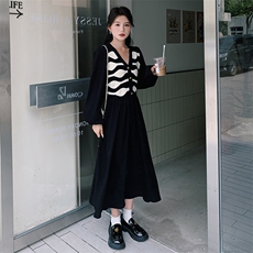 长袖针织连衣裙女2025新款秋温柔显瘦甜美v领小个子复古法式长裙，女装连衣裙，2D078