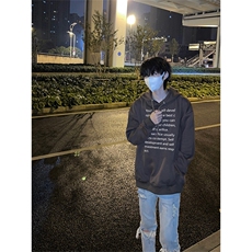 灰色