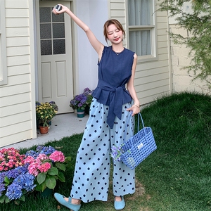 法式复古松弛感背心套装女夏新款小个子无袖上衣波点阔腿裤两件套图片