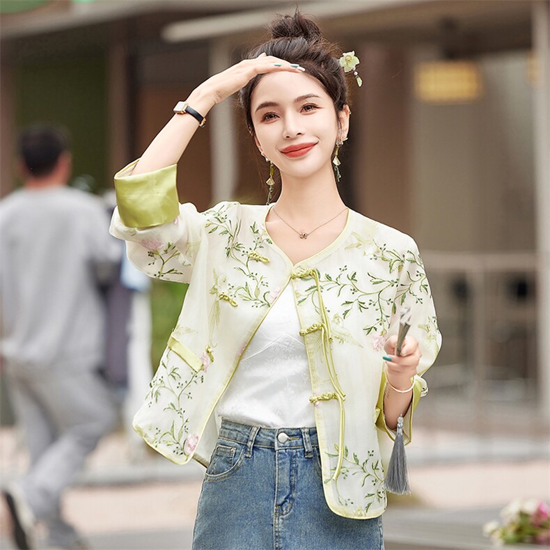 新中式短外套女2025夏季复古刺绣欧根纱薄款防晒衣外搭上衣,女装防晒衣,难舍钰依
