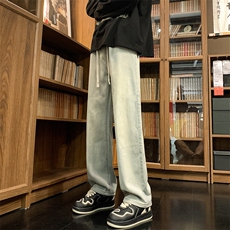 黄泥色