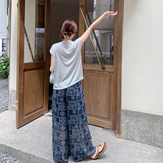 碎花拼接灰色T恤阔腿裤套装女夏2025新款巨好看流行两件套超火，女装套装/套裙，2C260