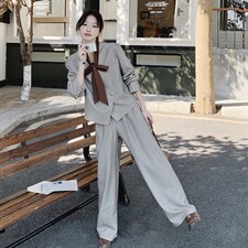 春现设计感御姐盐系西装两件套B190-5015-P170-K238，女装套装/套裙，2B190