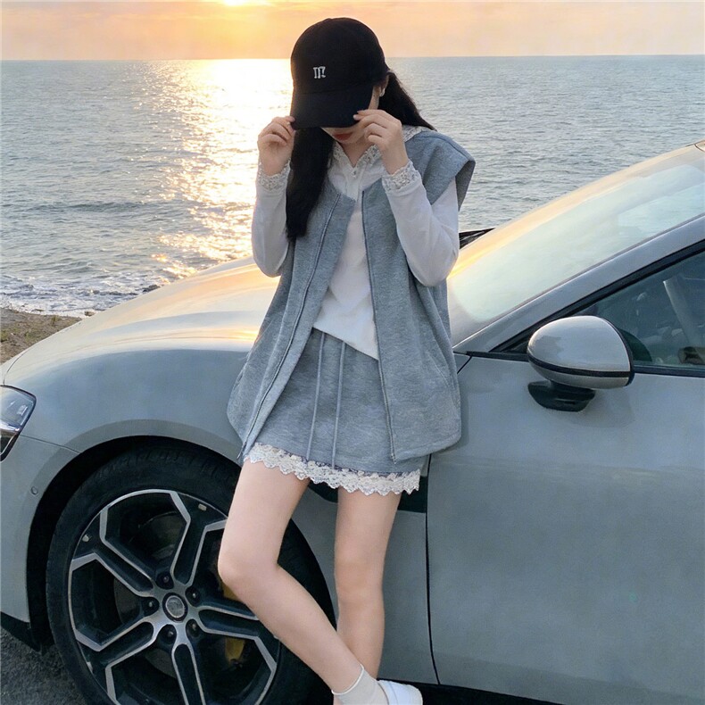 女春季新款运动休闲套装减龄马甲外套连帽T恤蕾丝花边裤裙三件套,女装套装/套裙,2C310