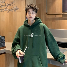 墨绿色