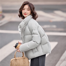 2025年冬季90绒短款泡芙羽绒服，时尚休闲，不挑身材，上身显瘦，，女装羽绒服，米莱