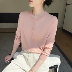 2025春夏新款圆领系扣纯羊毛针织开衫女轻薄透气软糯亲肤针织外套，女装T恤，玖雪绒羊绒