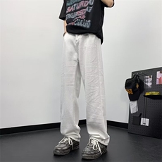 白色