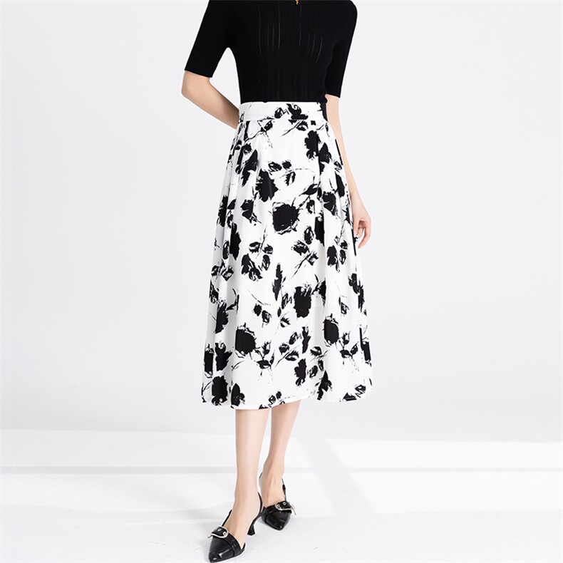 时尚潮流2025年春季中长款A字裙印花黑白半身裙，女装半身裙，雅之冉羊绒
