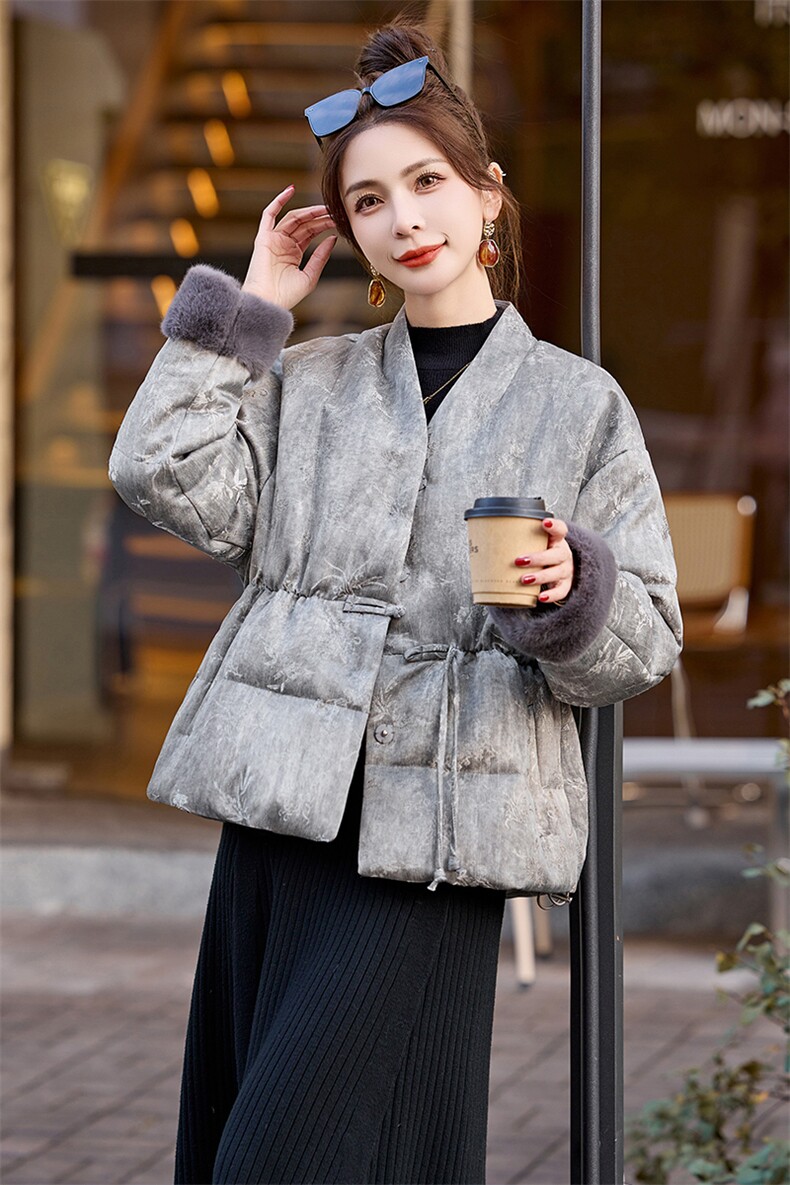 新中式g风羽绒服女2024冬季新款高级感气质小个子白鸭绒短款外套,女装羽绒服,曼娅璐