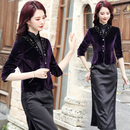 旗袍披肩外搭小外套秋冬高端金丝绒收腰显瘦喜婆婆开衫短款小西装，女装短外套，婵米儿