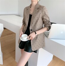 秋款小爱心西装，女装西装，千格万姿