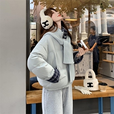 小个子蓝色羽绒服外套女冬季新款韩系小个子短款白鸭绒加厚面包服，女装羽绒服，2B114