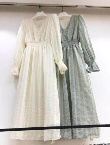 春装上新，欢迎新老客户前来选购，女装，兰·米其