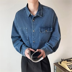 蓝色