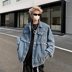 蓝色