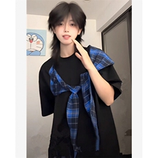 黑色