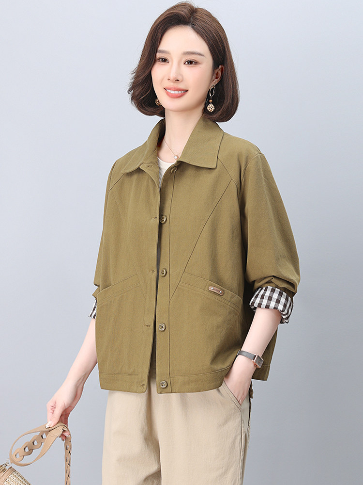 外套女款春秋2025新款短款休闲大码宽松减龄洋气中年妈妈夹克外套,女装短外套,忆绮罗