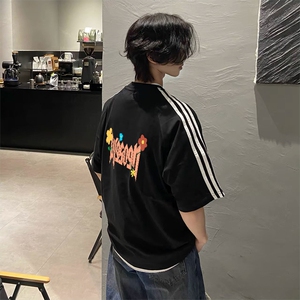 抖音得物高品质二开240克宽松纯棉美式潮牌三条杠织带短袖T恤图片