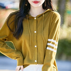 芥末黄