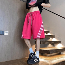 玫红色