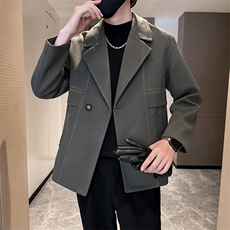 绿色