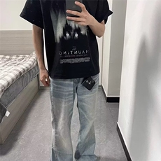 蓝色