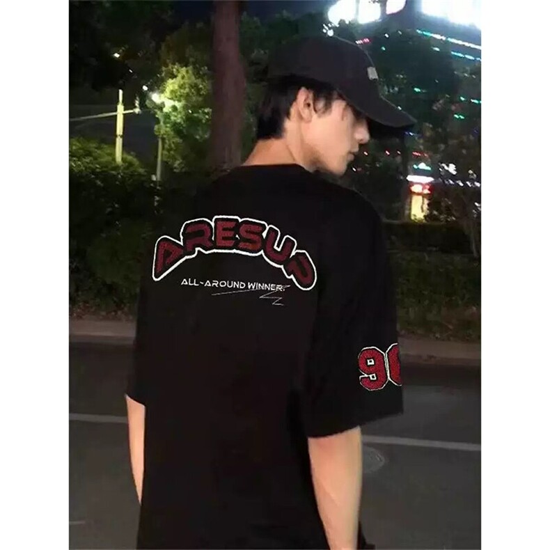 万针全刺绣工艺抖音得物高品质260克重磅纯棉双纱美式高街短袖T恤图片