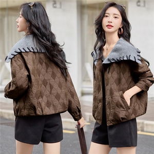 时尚针织大翻领拼接短外套女2025秋季新款百搭显瘦小个子夹克上衣图片