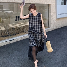 减龄格子木耳边格子黑色无袖背心连衣裙女夏2025新款长裙韩系别致，女装连衣裙，2C277
