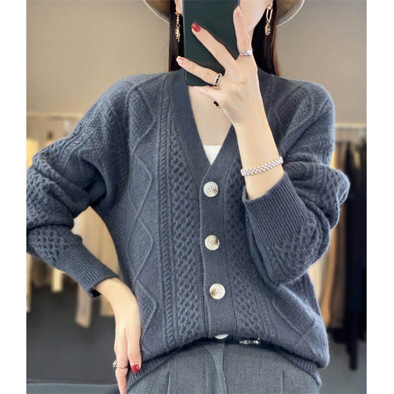 秋冬V领100%羊毛衫长袖提花开衫女复古宽松慵懒羊绒针织外套上衣,女装羊毛衫,忠诺羊绒
