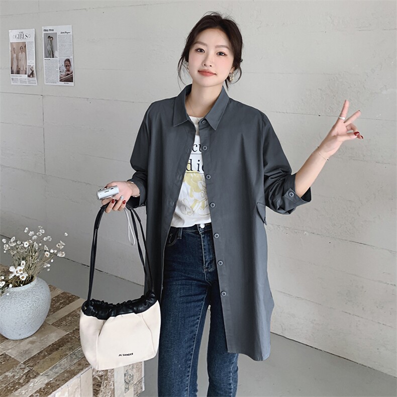 2025年秋季宽松型常规中长款长袖单排扣衬衣款风衣外套单层风衣，女装风衣，秋牧寒烟