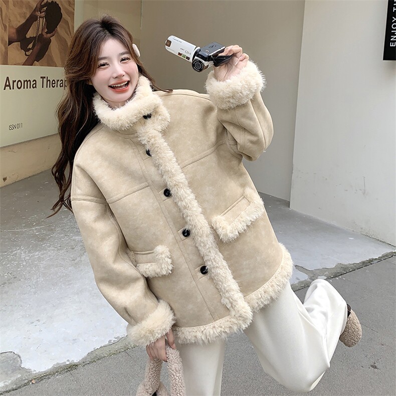 奶呼呼小香风羊羔毛厚外套女冬季2025新款设计感短款皮毛一体上衣,女装皮草,2C110