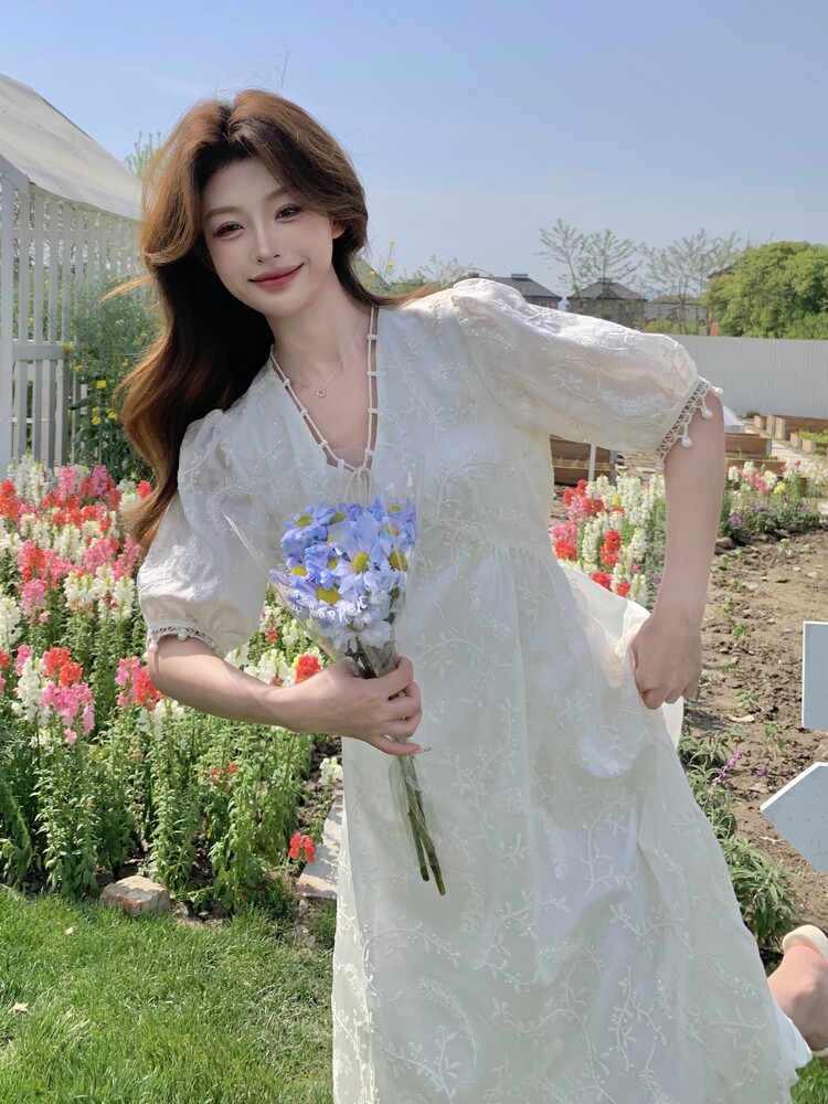 刺绣连衣裙夏季法式粉色碎花裙小众泡泡袖甜美长裙显瘦气质复古,女装连衣裙,浙宝208A