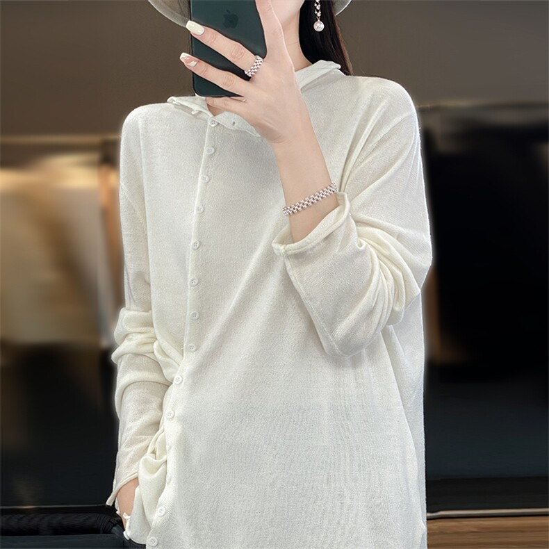 卷边半高领精纺羊毛针织长袖毛衣女春秋新款不规则多扣打底衫上衣，女装羊毛衫，总能电商供货