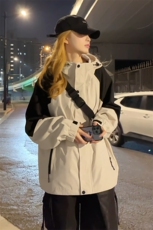 C2333-TP80控价108春季新款女连帽防水拼色冲锋衣宽松休闲外套，男装夹克，电商A102-1