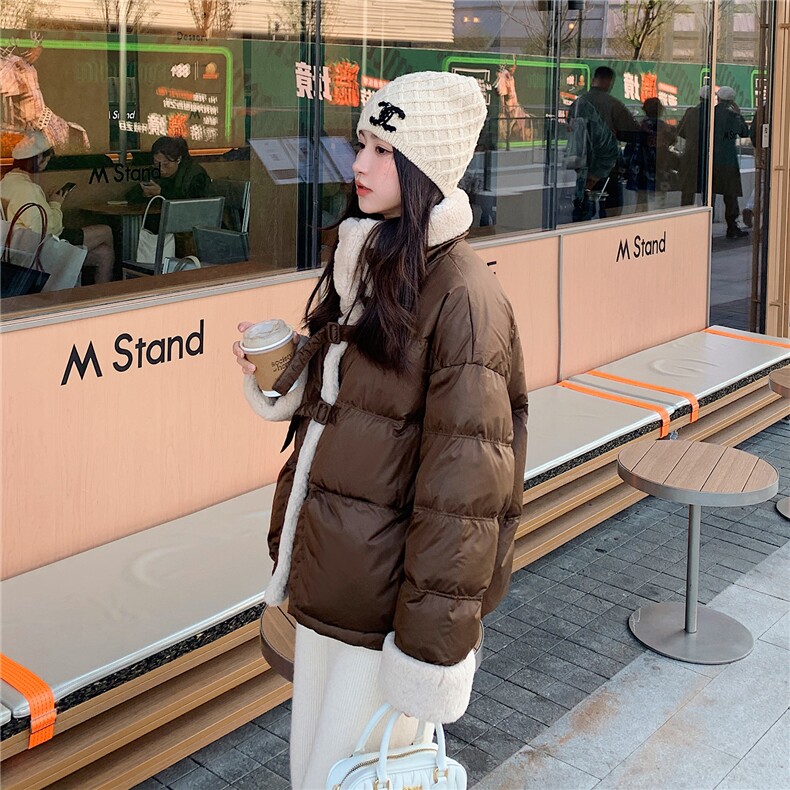 羊羔毛领美拉德短款羽绒服女冬季2025新款小个子高级流行设计小众,女装羽绒服,艾米莉亚