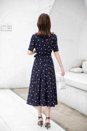 （现货）连衣裙，女装连衣裙，伊娜蕾尔