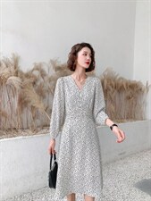 秋冬新款优雅修身中长款连衣裙女装，女装连衣裙，荷塘月色