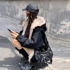 A563-P118冬季加厚刺绣设计感登山棉面料棉服潮棉衣外套，男装棉衣，星座911