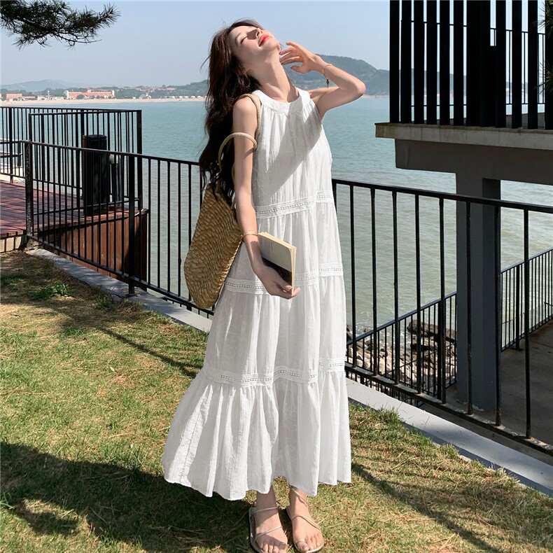 浅蓝色超仙别致浪漫无袖挂脖长裙2025夏季新款森系显瘦绝美连衣裙,女装连衣裙,琦鑫阁（原依鑫阁）