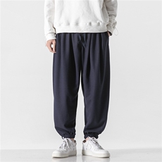 藏青色