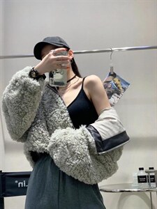 带帽短款外套图片
